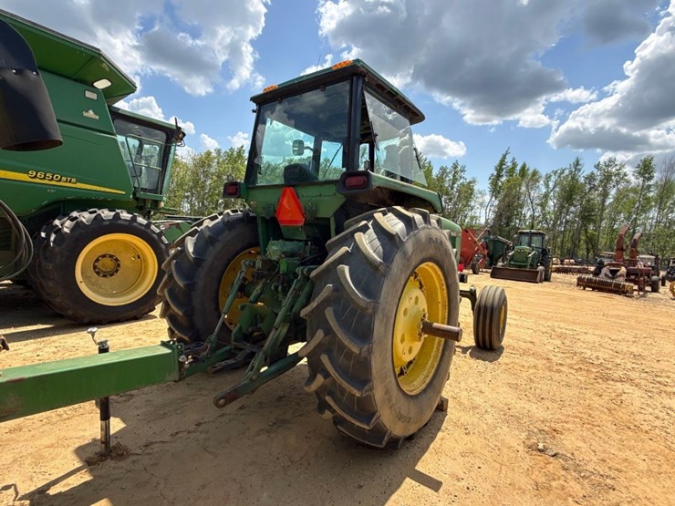 john-deere-4840-image-4