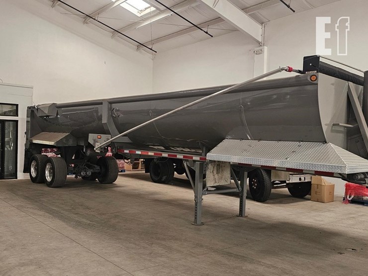 2016-mac-trailer-mfg-image-1