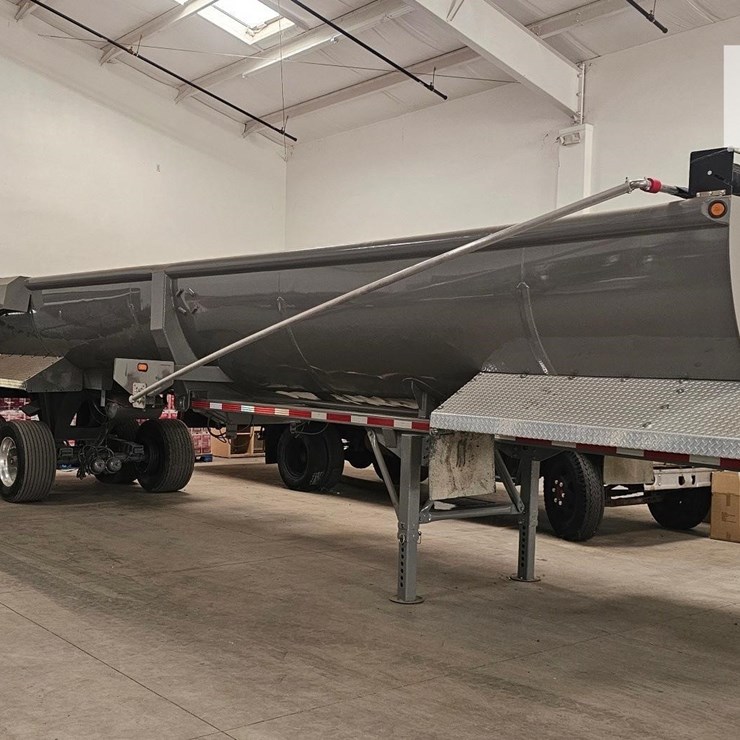 2016 MAC TRAILER MFG