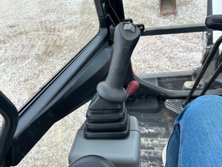 2023-bobcat-e35i-image-27