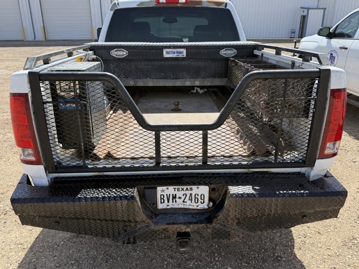 2013-gmc-sierra-2500hd-image-6