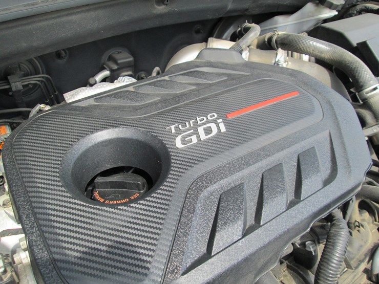 2019-hyundai-santa-fe-image-14