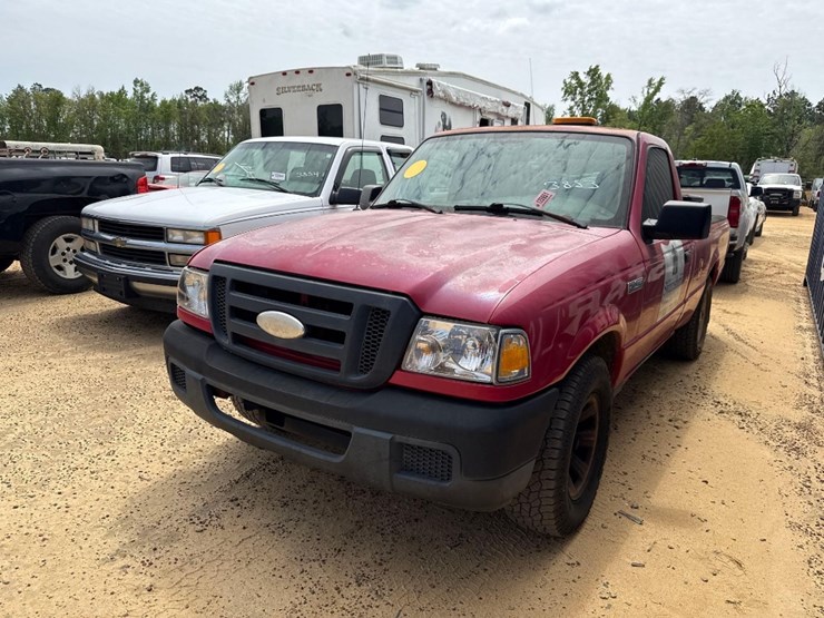 2006-ford-ranger-xlt-image-2