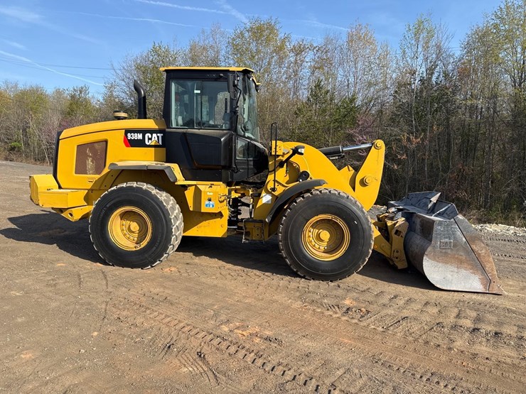 2020-caterpillar-938m-image-6