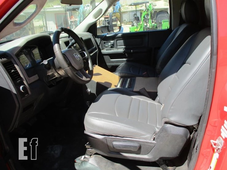 2011-dodge-3500-image-7