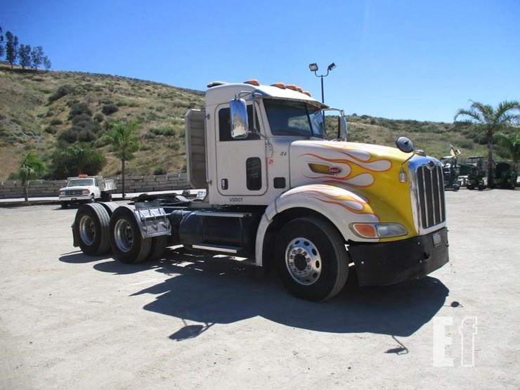 2012-peterbilt-386-image-2
