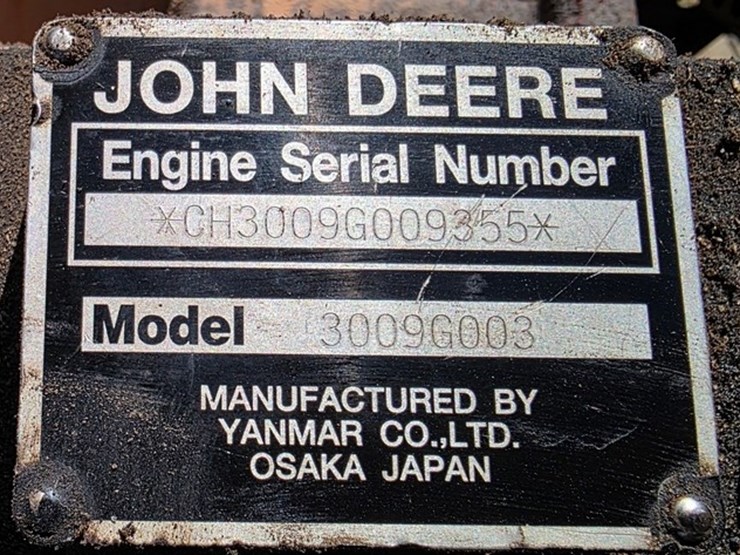 2020-john-deere-gator-image-22