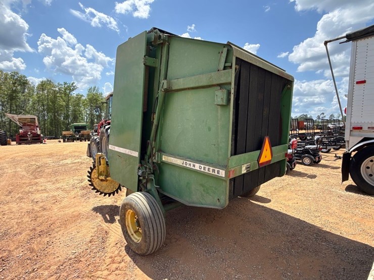 john-deere-530-image-3