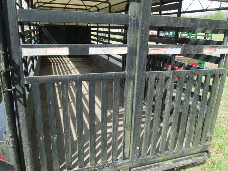 2012-titan-20-image-8