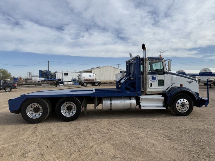 2008-kenworth-t800-image-4
