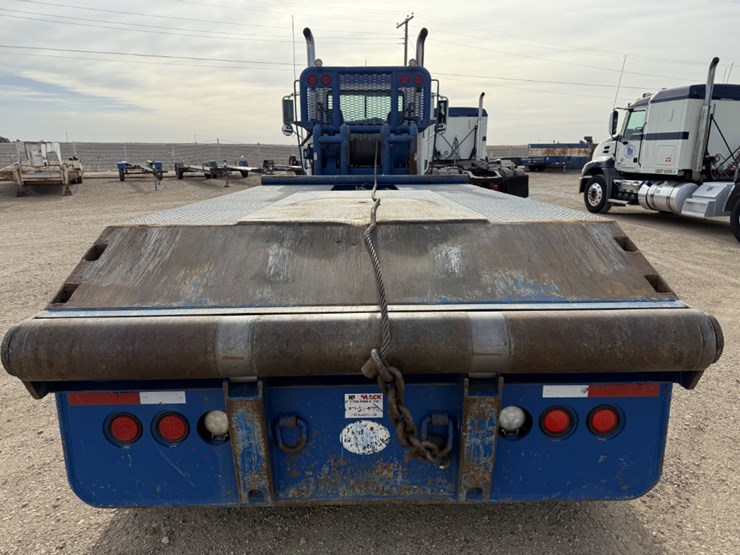 2014-mack-pinnacle-chu613-image-7