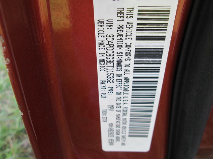 2014-dodge-journey-sxt-image-33