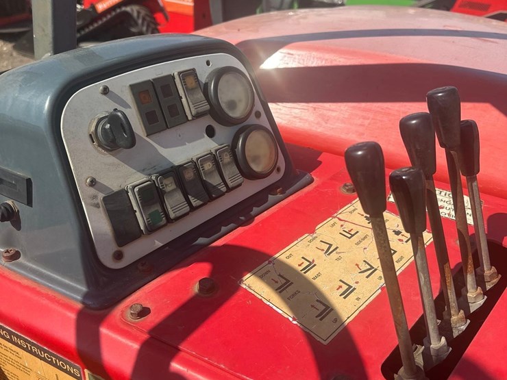 2005-moffett-m55-image-9