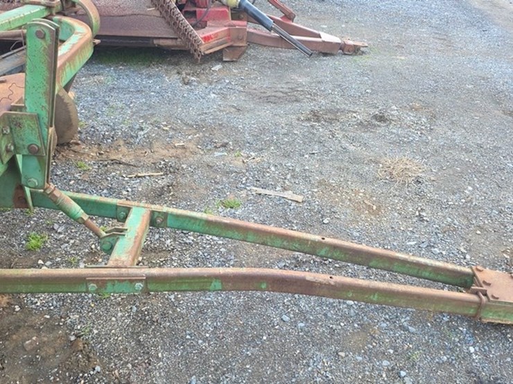 john-deere-210-image-5