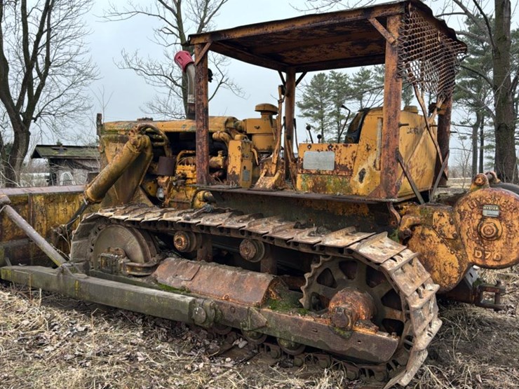 caterpillar-d7-image-3