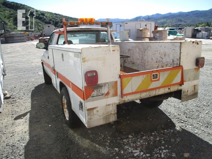 2002-dodge-2500-image-4