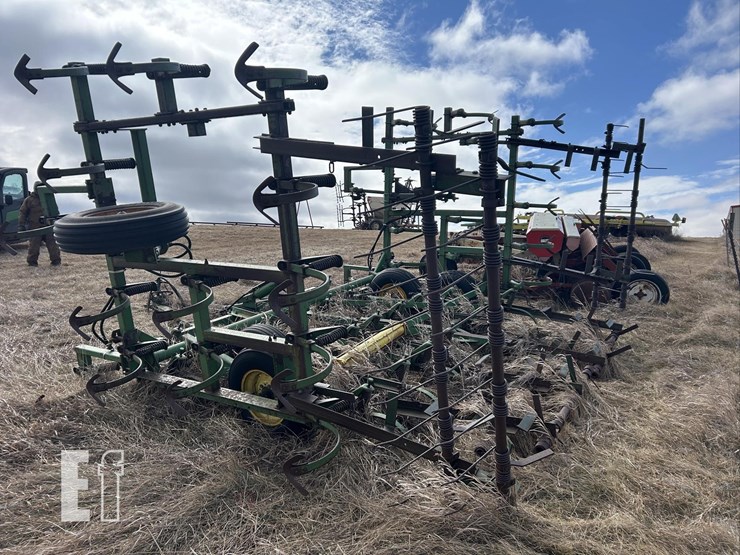 john-deere-1000-image-5