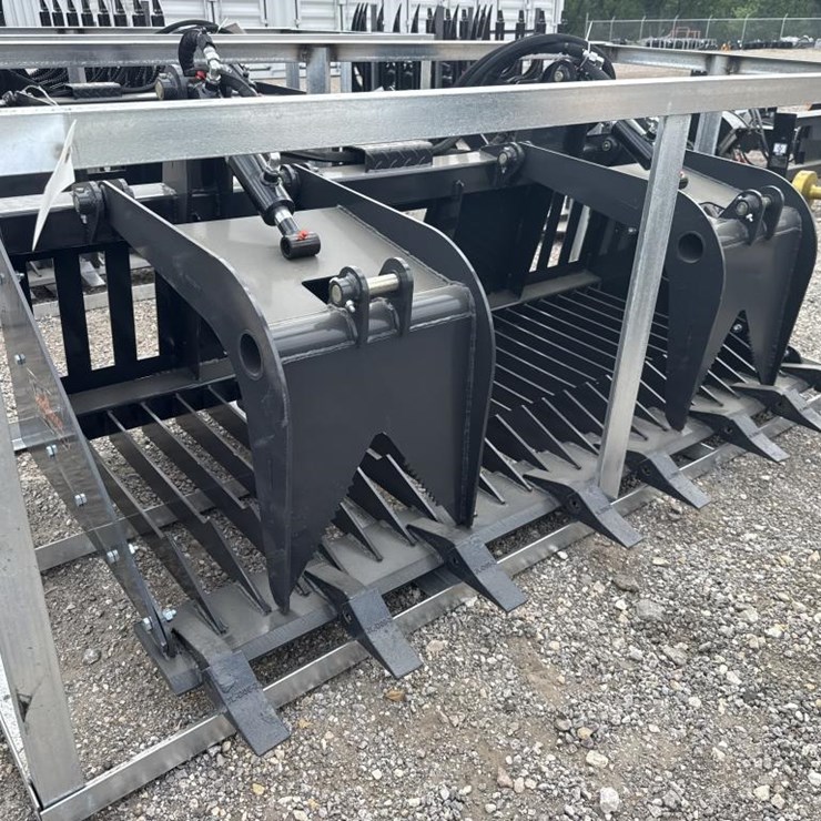 #24 • Skid Steer Rock Grapple