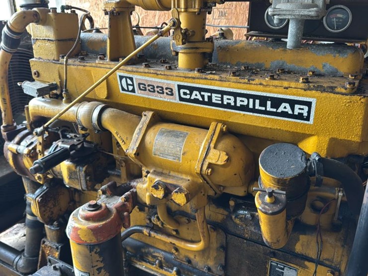 #255-•-cat-genset-image-13