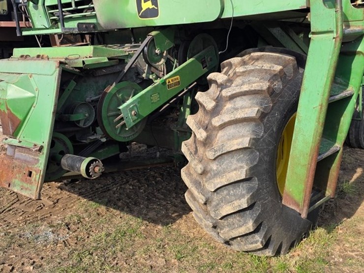 john-deere-6600-image-27