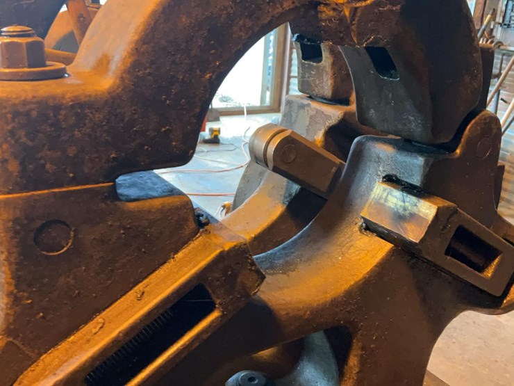 #210-•-lodge-&-shipley-20”-lathe-image-8