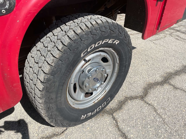 #5678-•-2015-f250-4x4-extended-cab-(has-wi-title)-image-28