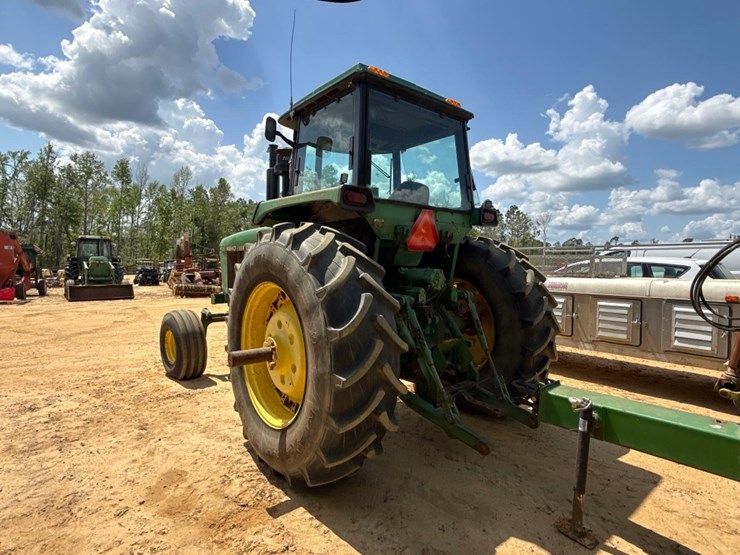 john-deere-4840-image-3