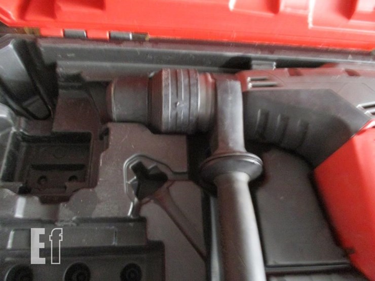 milwaukee-m18-fuel-brushless-rotary-hammer-image-3