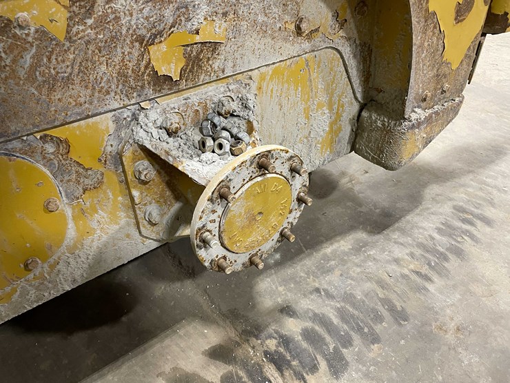 2012-caterpillar-226b3-image-40