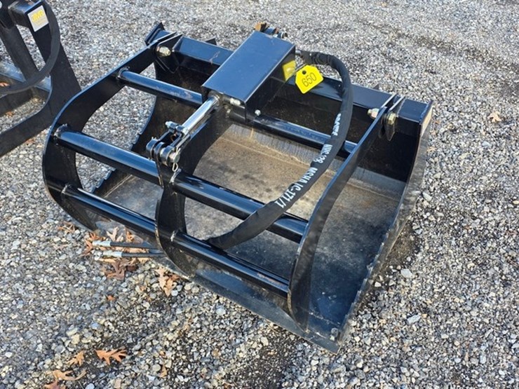 new-jmr-40"-mini-skidloader-grapple-image-4