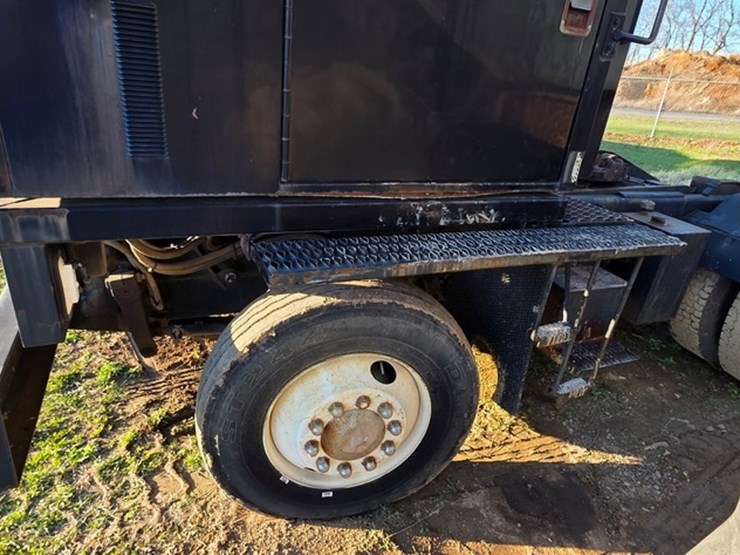 ottwa-30-jockey-truck-(runs)-image-21