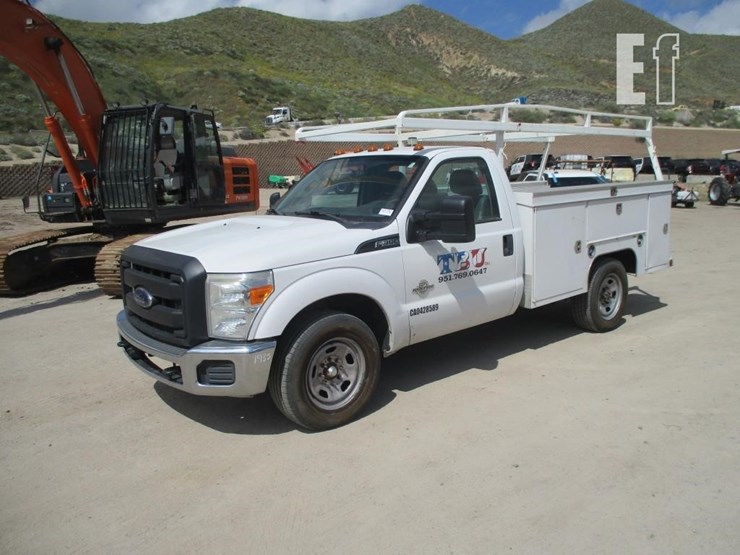 2014-ford-f350-image-1