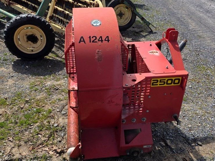 agri-metal-2500-3pt.-blower-image-7