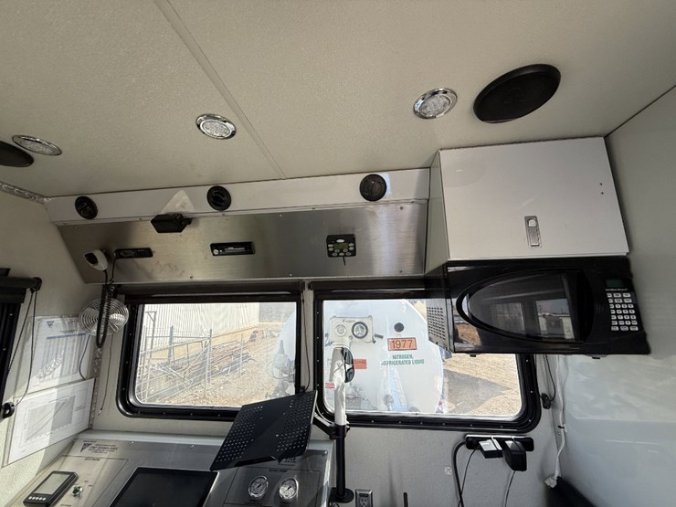 2018-cs&p-270k-scfh-10k-wp-nitrogen-pumper-mtd-on-2018-loadcraft-t/a-trailer-image-29