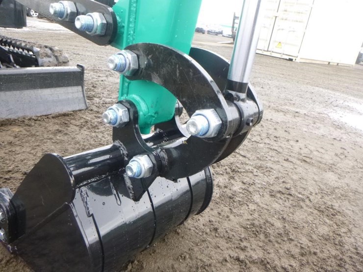 2026-agt-mh12rx-hydraulic-excavator-image-11