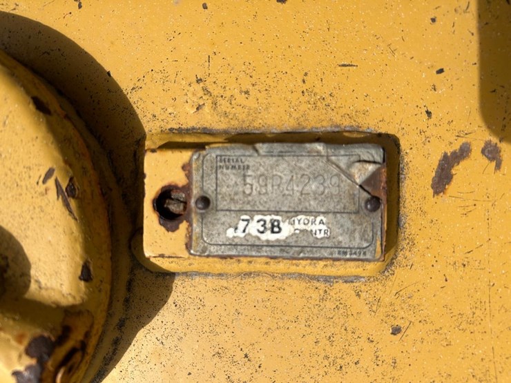 caterpillar-d7f-image-30