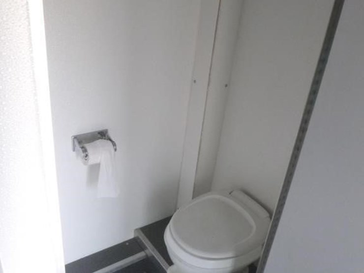 2005-freightliner-mt55-image-21