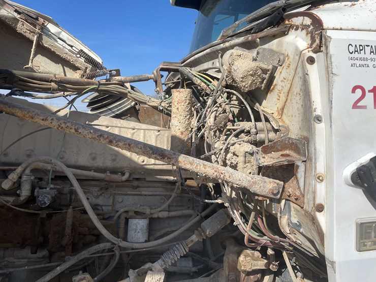 1987-ford-ltl9000-image-111