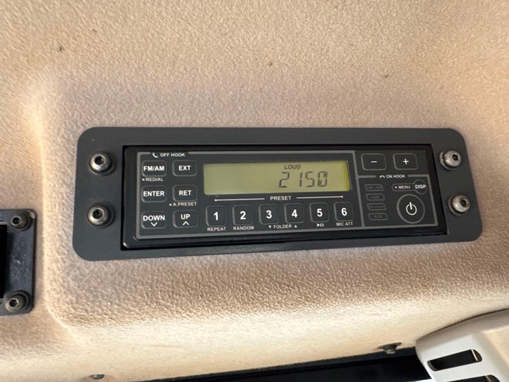 2021-komatsu-d71px-24-image-27