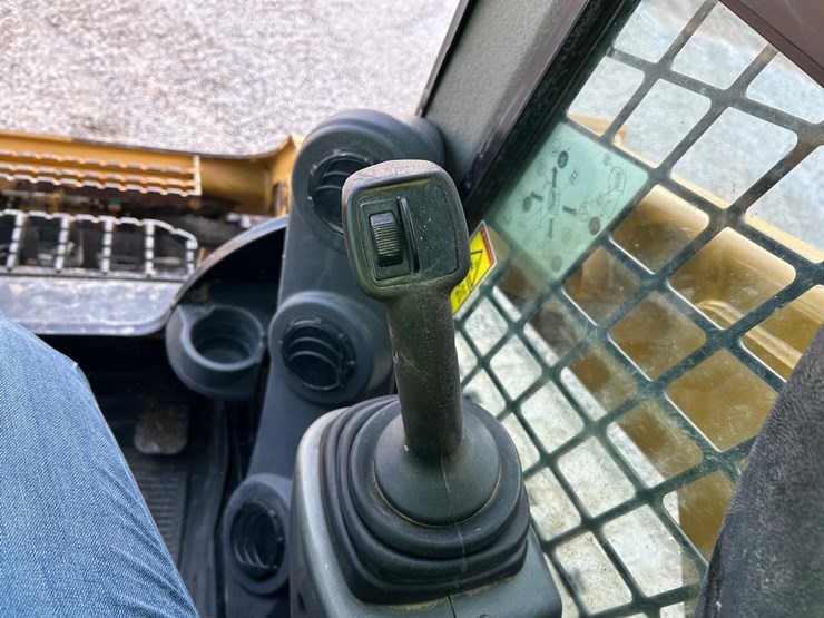 2018-caterpillar-279d-image-20