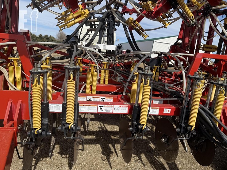 2007-bourgault-5710-image-19
