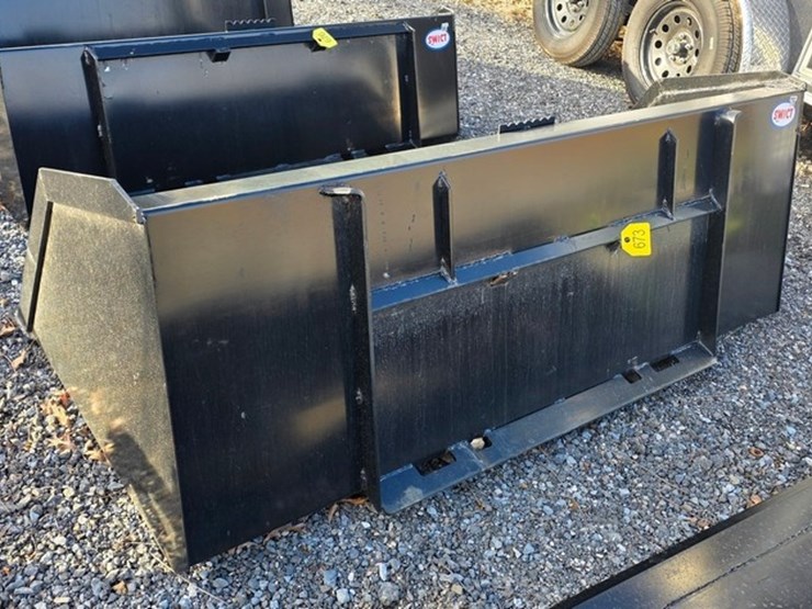 new-swict-78"-skidloader-material-bucket-image-1
