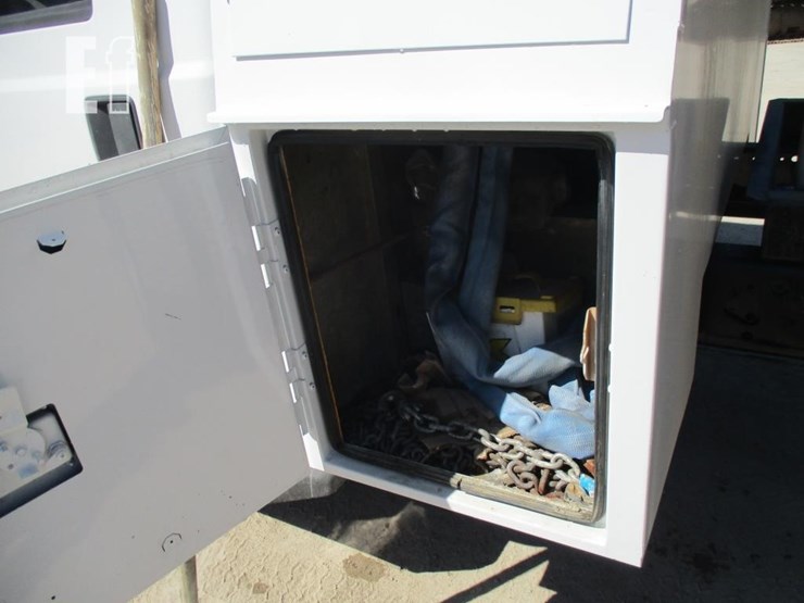 2012-ford-f550-sd-image-17