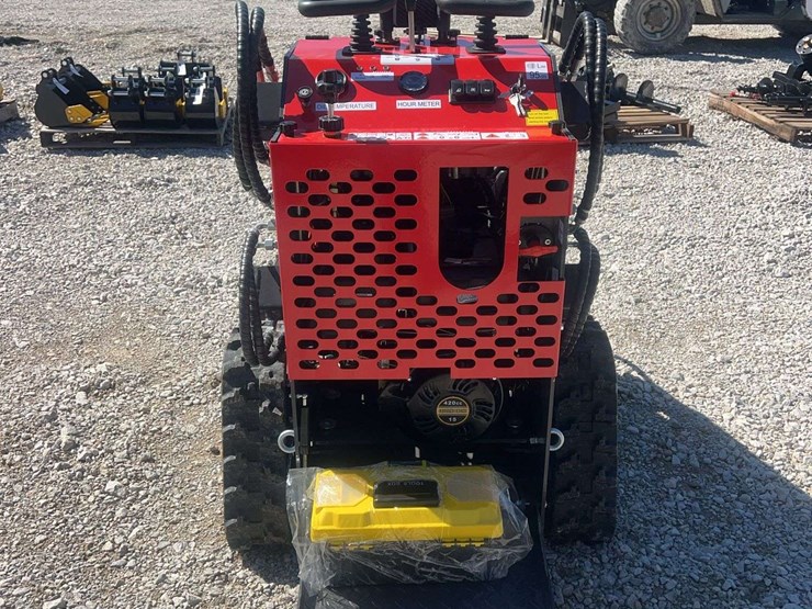 2026-agt-ysrt14-mini-skid-steer-image-6