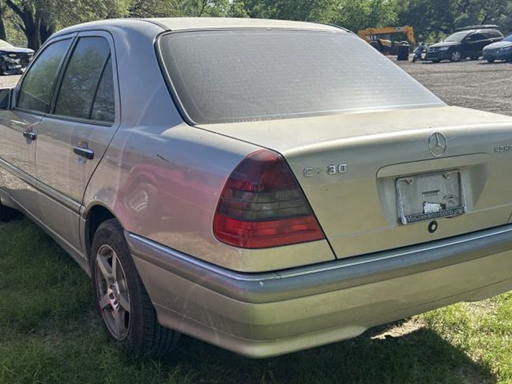 #123-•-1999-mercedes-benz-image-8