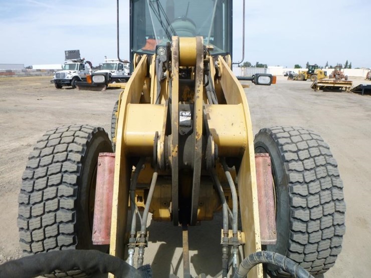 2004-caterpillar-924gz-image-24
