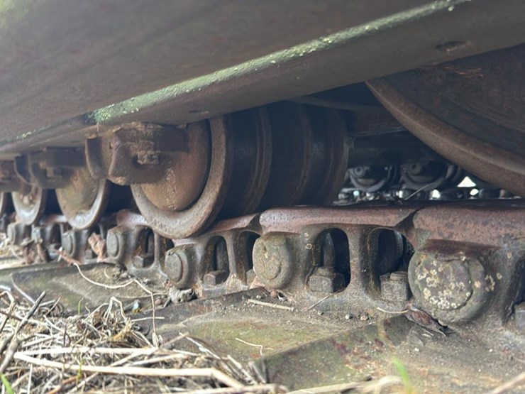 caterpillar-d7-image-24