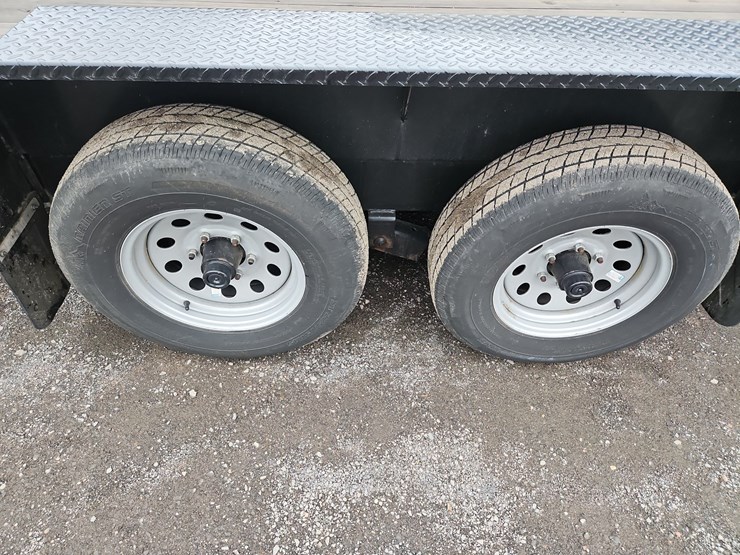 2020-pequea-18'-t/a-power-tilt-deck-trailer-image-11