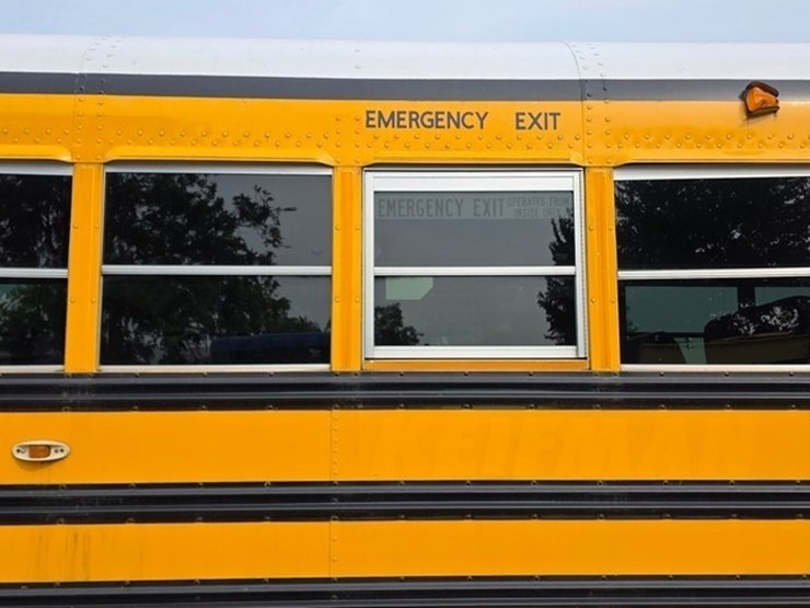 2008-caterpillar-c7-image-15