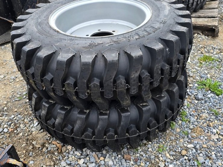 new-2-titan-10.5/80-18-tires-&-rims-image-3